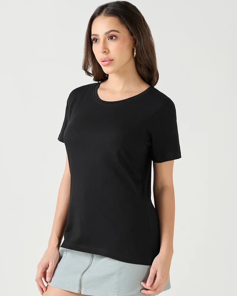 bewakoof Women's Black Slim Fit T-shirt